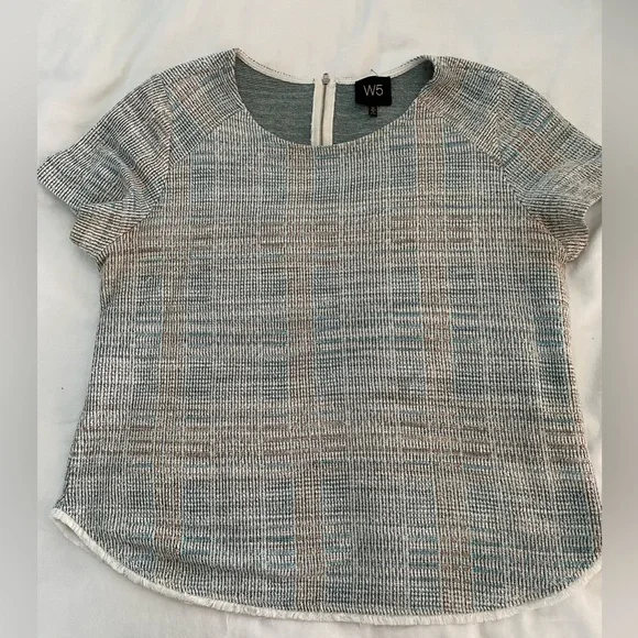 W5 Knit Textured Blue Beige Fringe Bottom Shirt Size XL - Picture 1 of 8